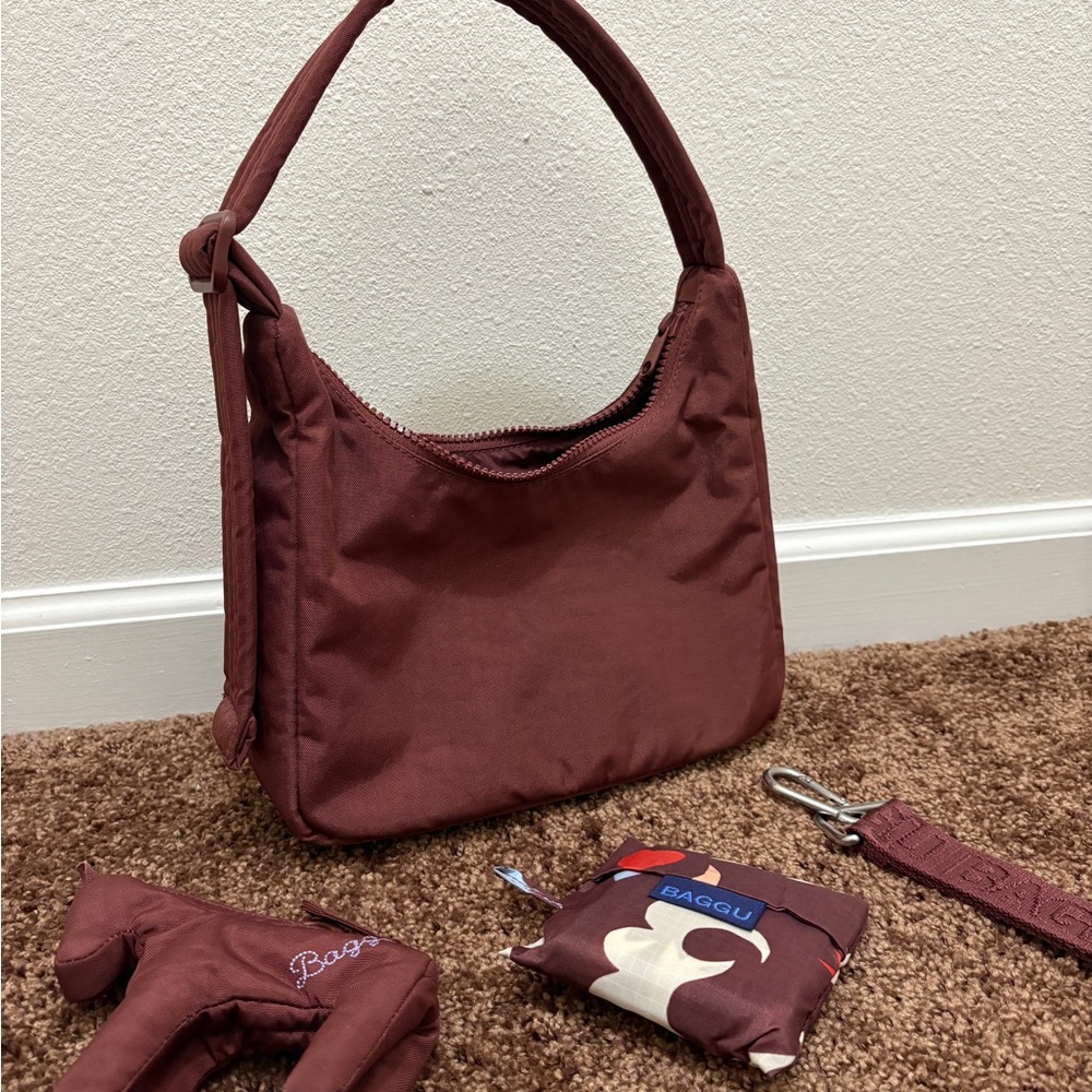 Baggu (BUNDLE) Mahogany Mini Shoulder Bag & Western Cutouts